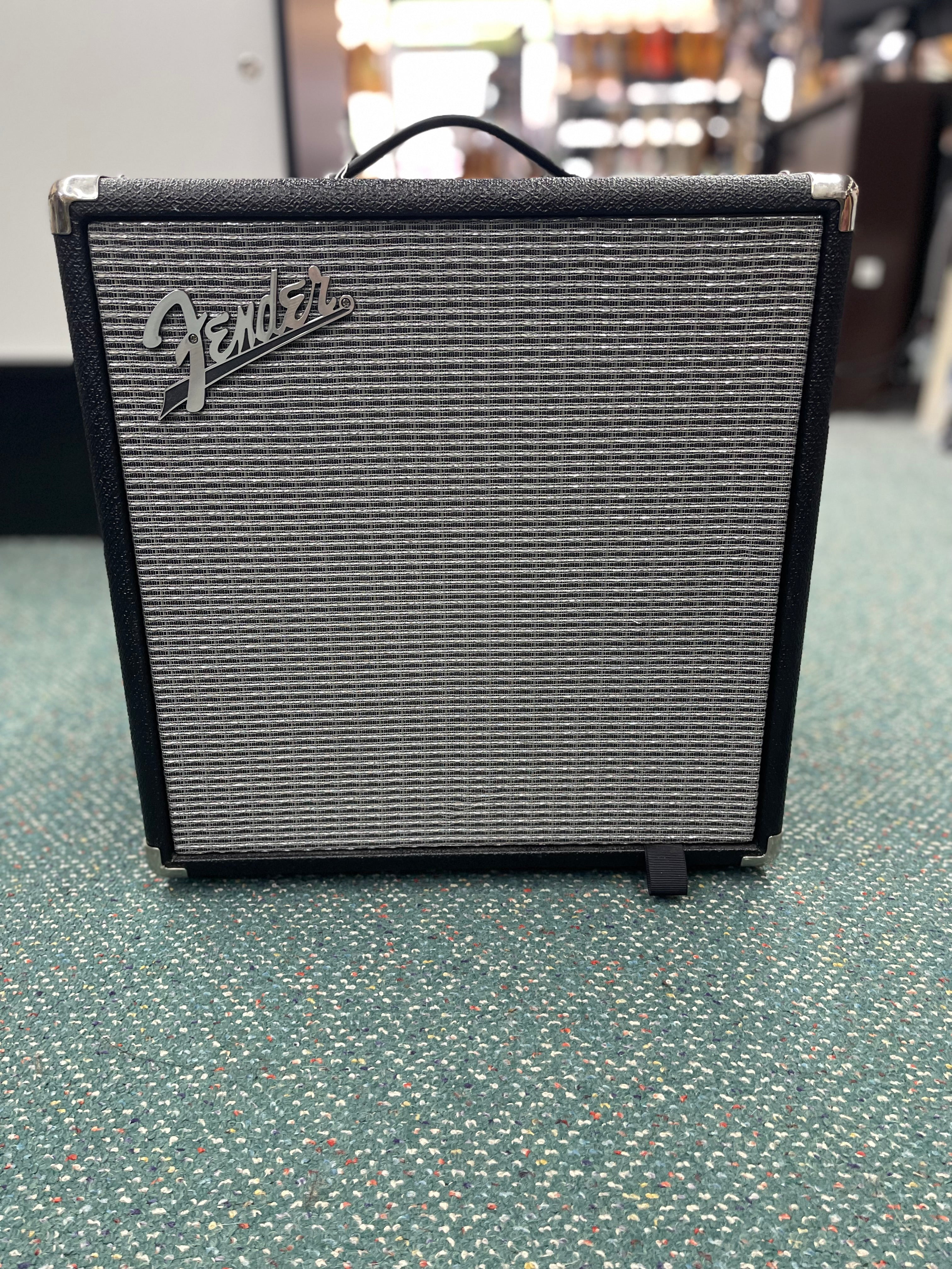 Fender Rumble 25
