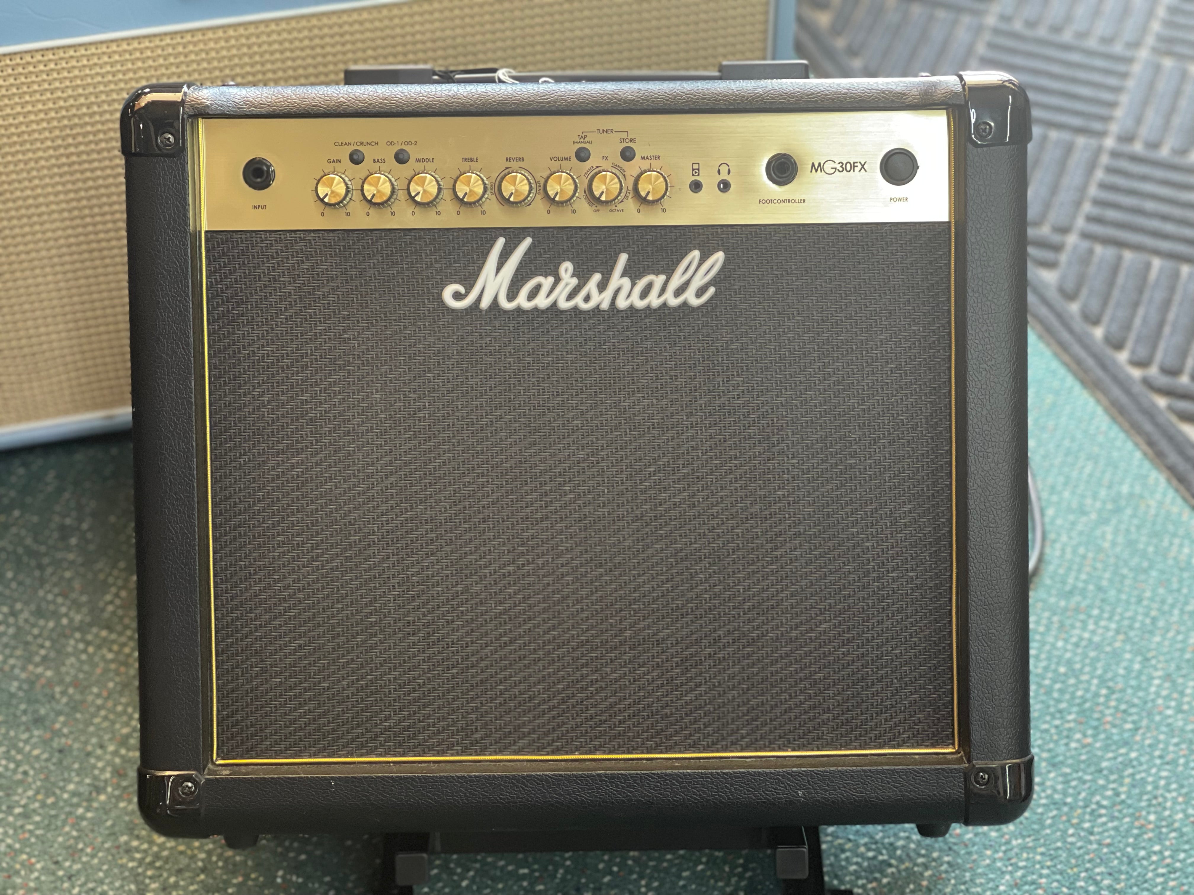 Marshall MG30FX