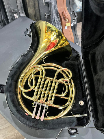 618 King French Horn pre-owned #652743