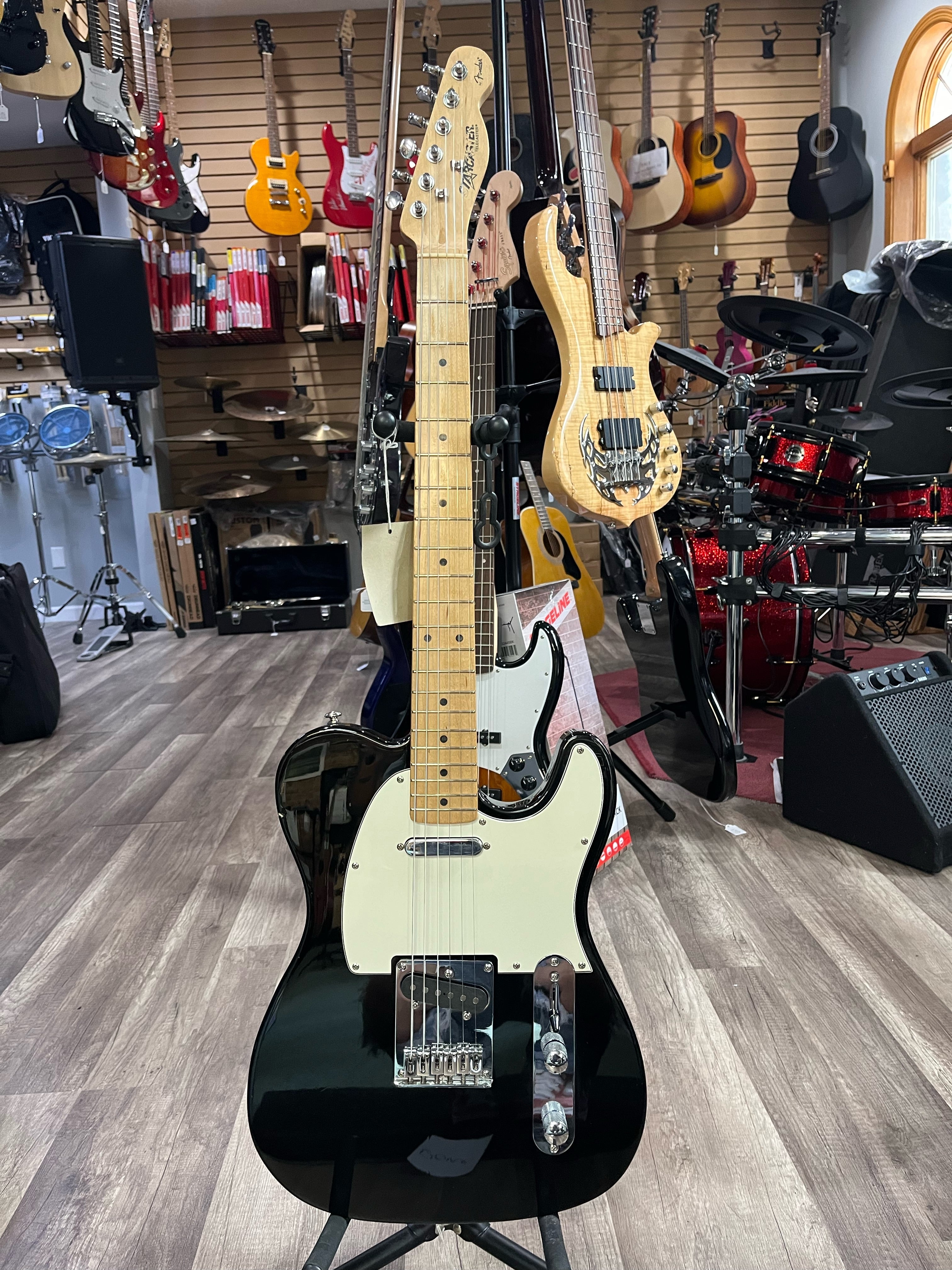 Starcaster Teleby Fender